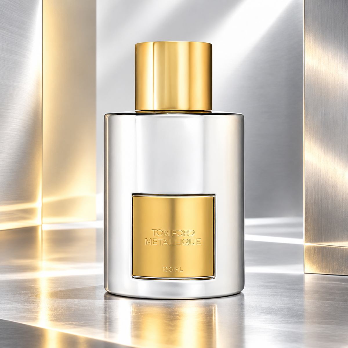 Tom Ford Metallique EDP 100 ml – flakon perfum w luksusowej aranżacji reklamowej